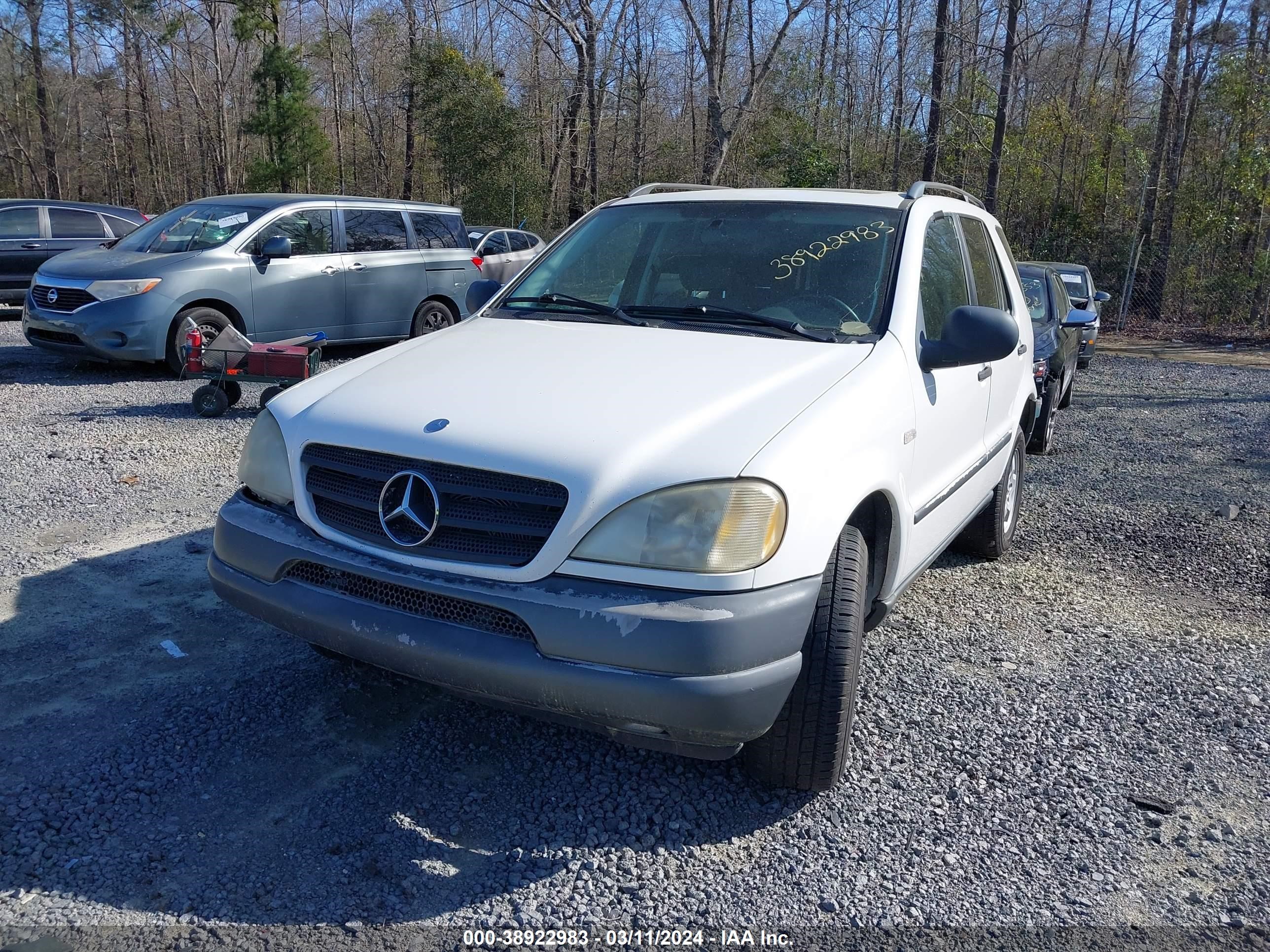 Photo 5 VIN: 4JGAB54EXXA144379 - MERCEDES-BENZ NULL 