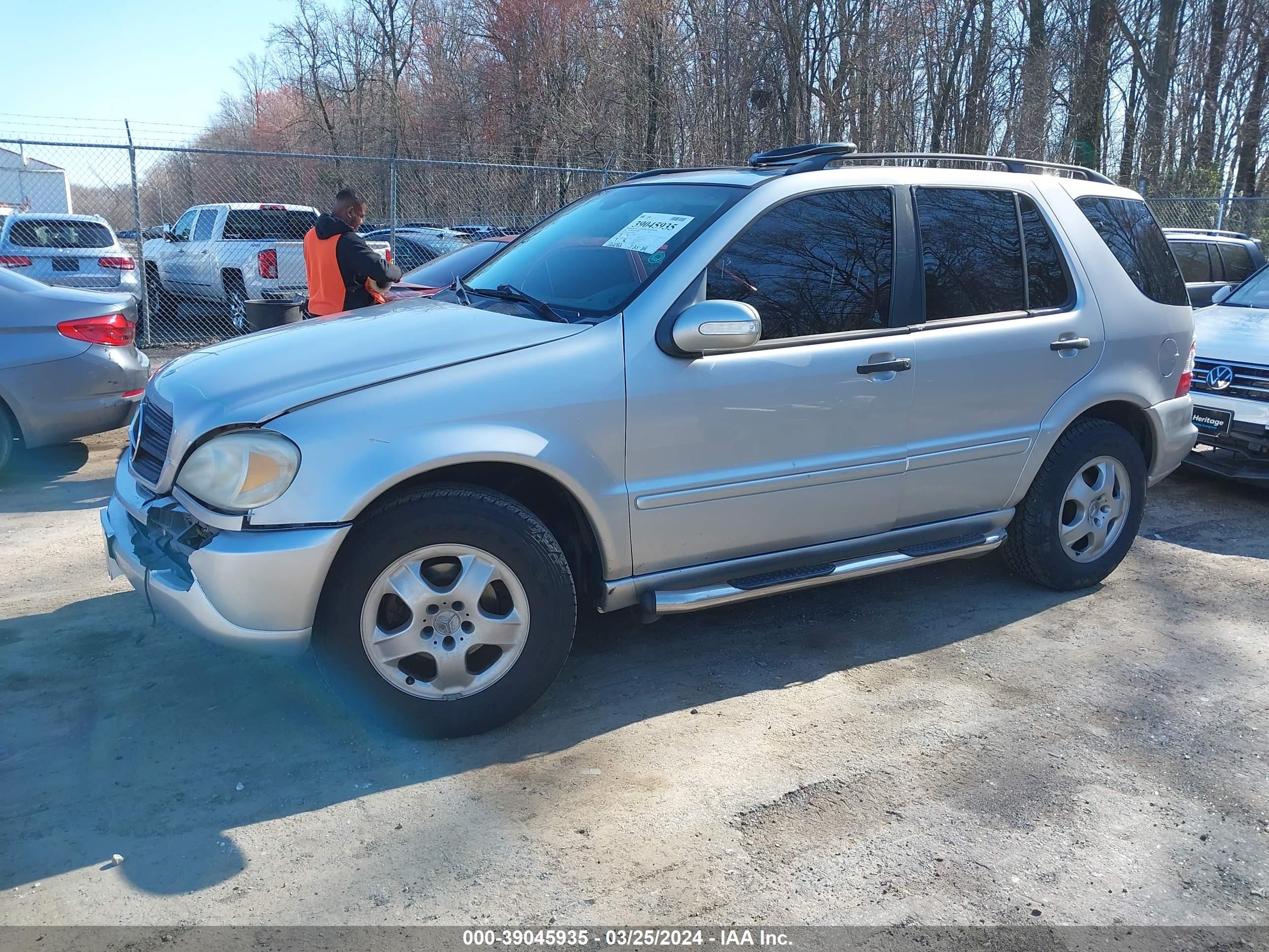 Photo 1 VIN: 4JGAB57E34A508987 - MERCEDES-BENZ NULL 