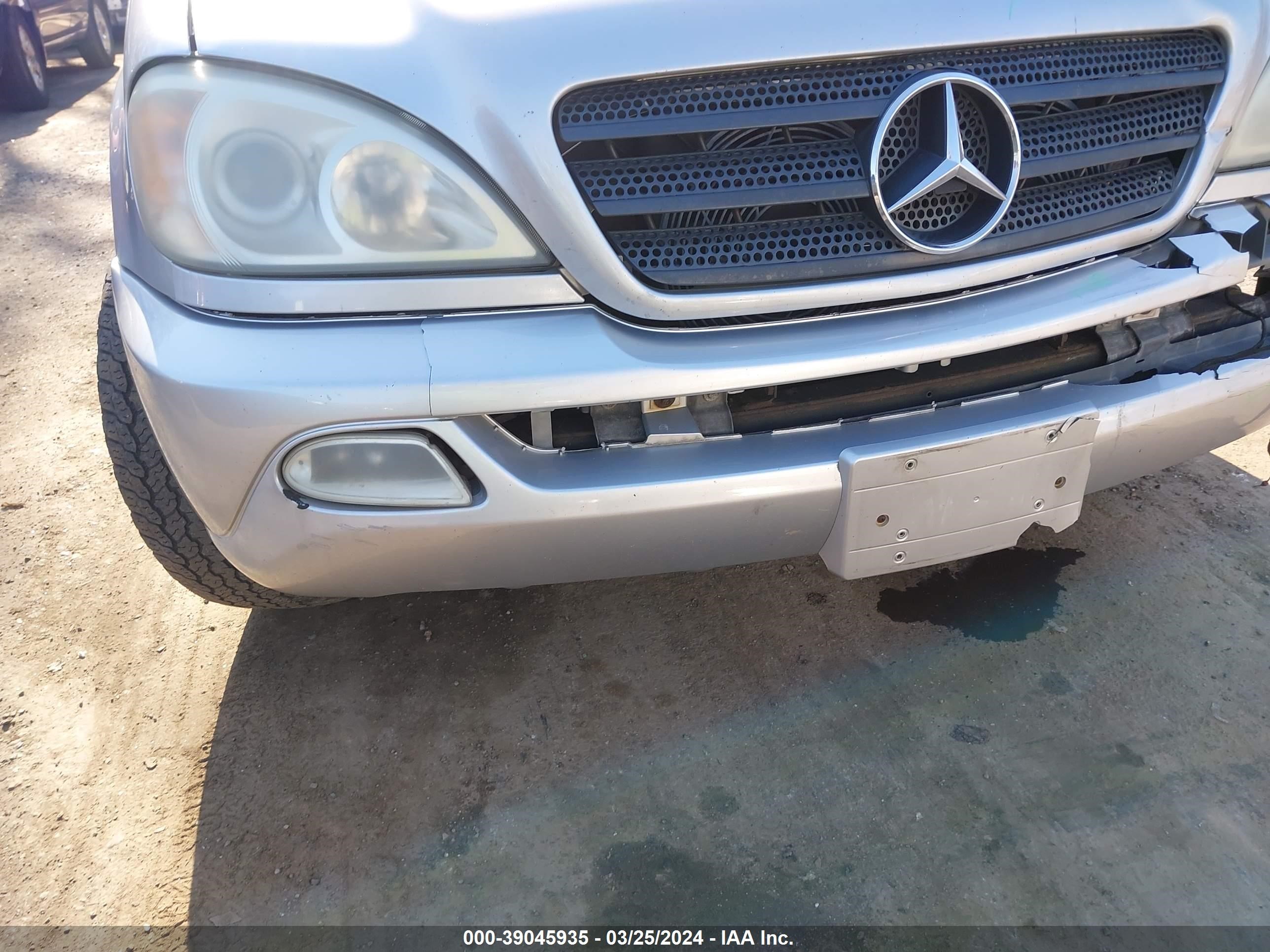 Photo 13 VIN: 4JGAB57E34A508987 - MERCEDES-BENZ NULL 