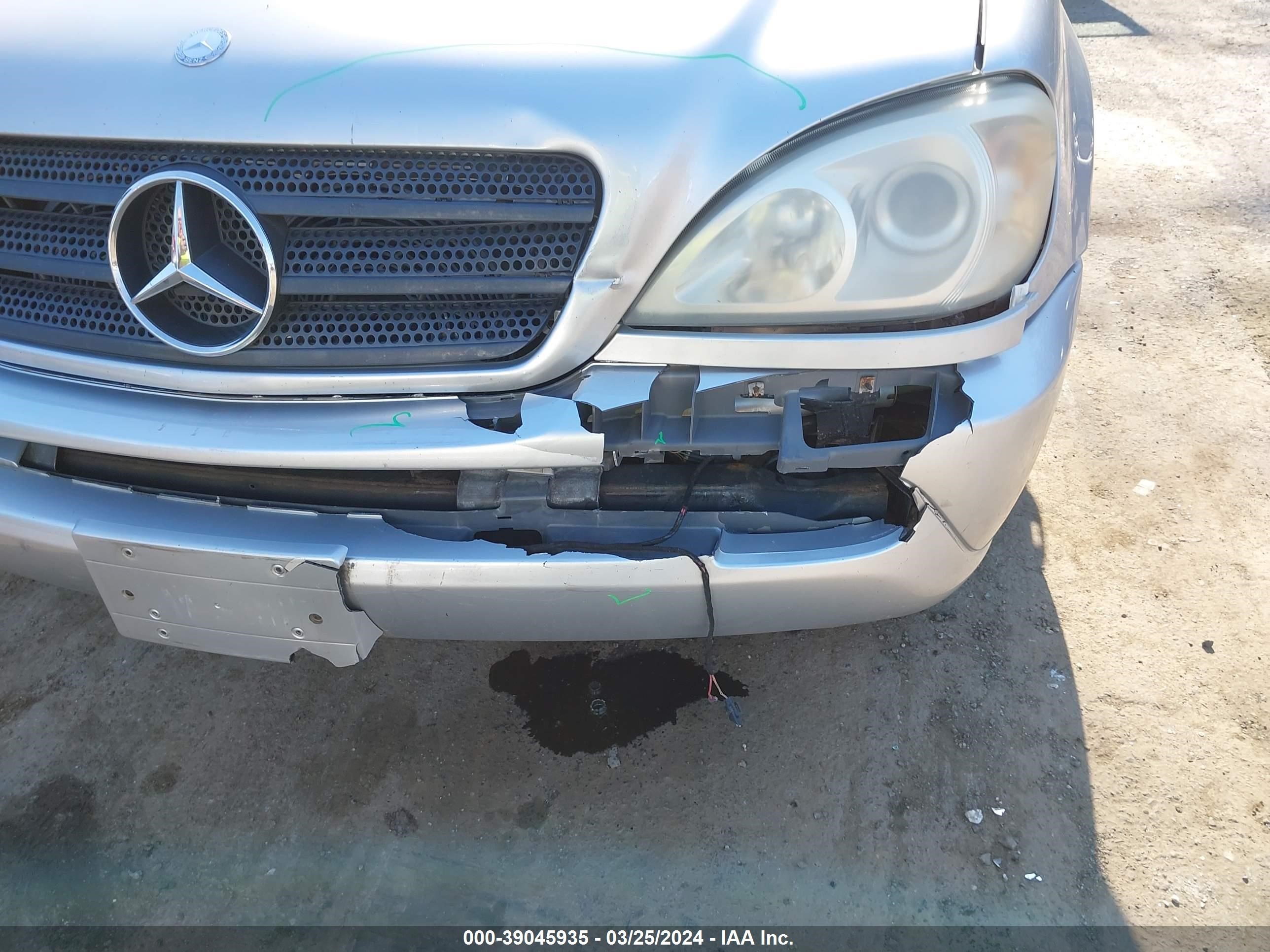 Photo 5 VIN: 4JGAB57E34A508987 - MERCEDES-BENZ NULL 