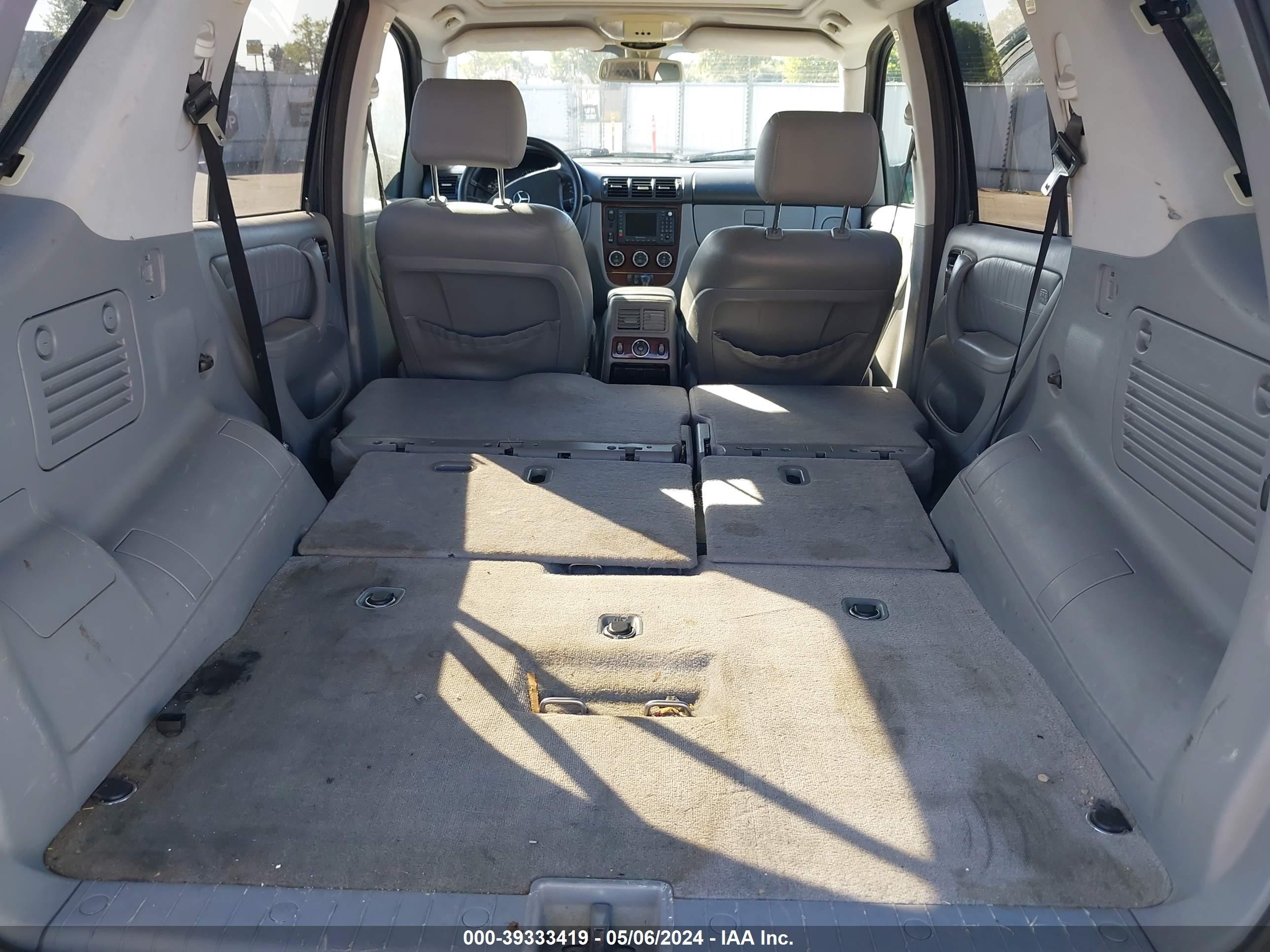 Photo 7 VIN: 4JGAB57E74A459020 - MERCEDES-BENZ SPRINTER 