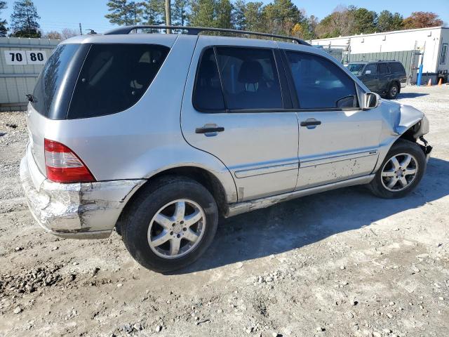 Photo 2 VIN: 4JGAB57E83A402422 - MERCEDES-BENZ M-CLASS 