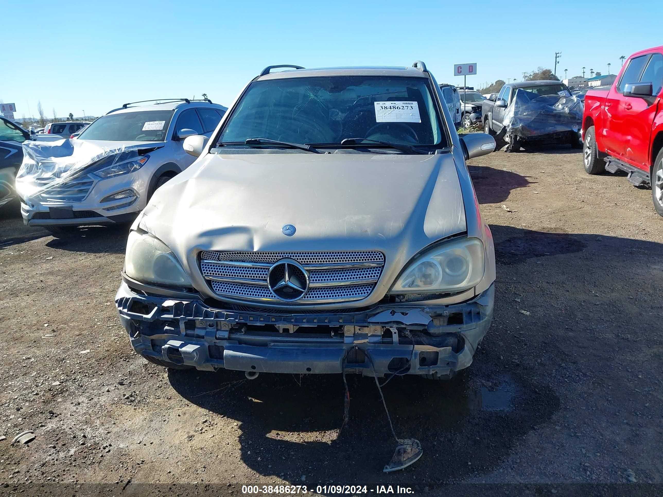 Photo 10 VIN: 4JGAB57E83A434190 - MERCEDES-BENZ NULL 