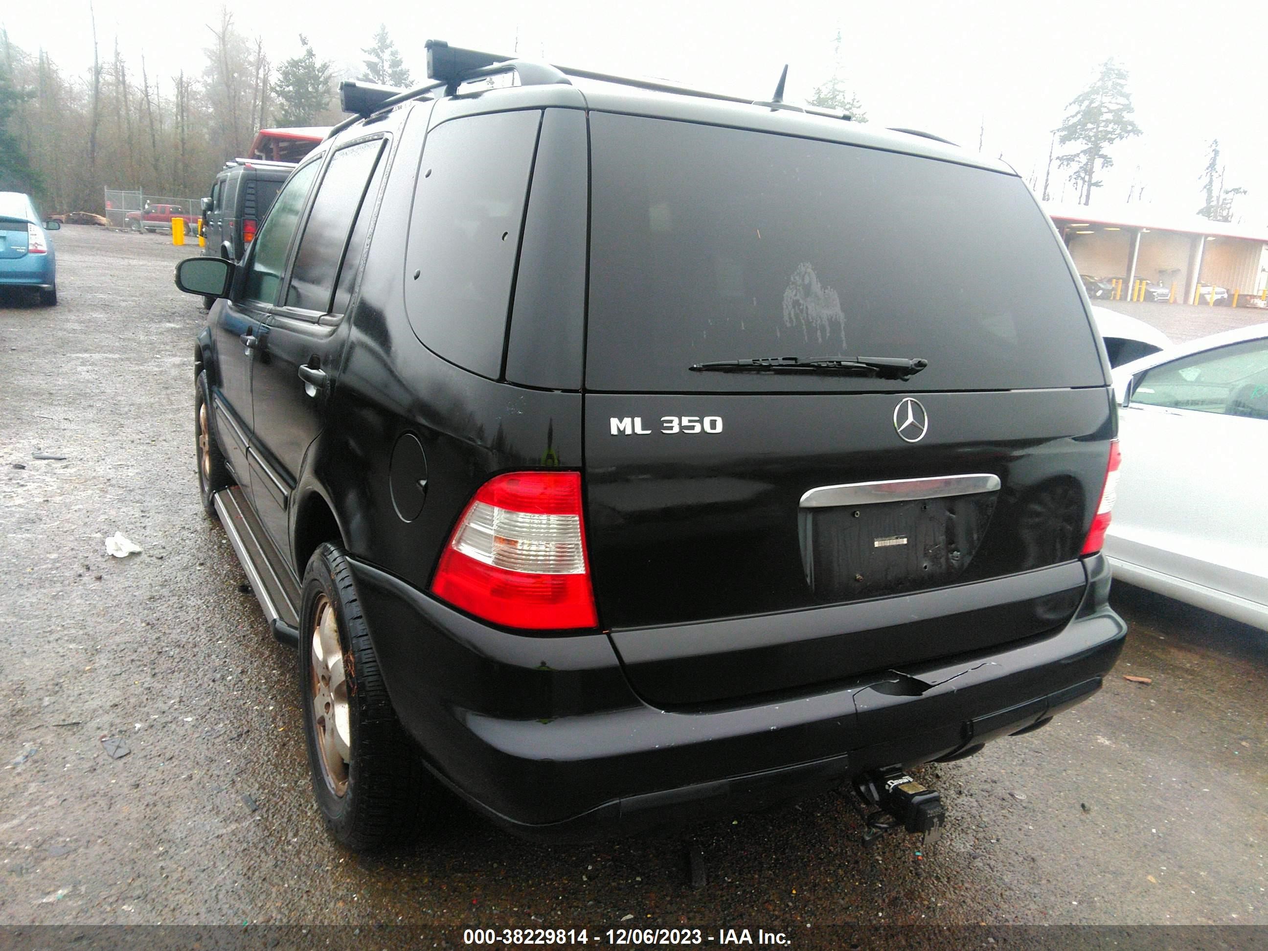 Photo 2 VIN: 4JGAB57E93A415390 - MERCEDES-BENZ M-KLASSE 