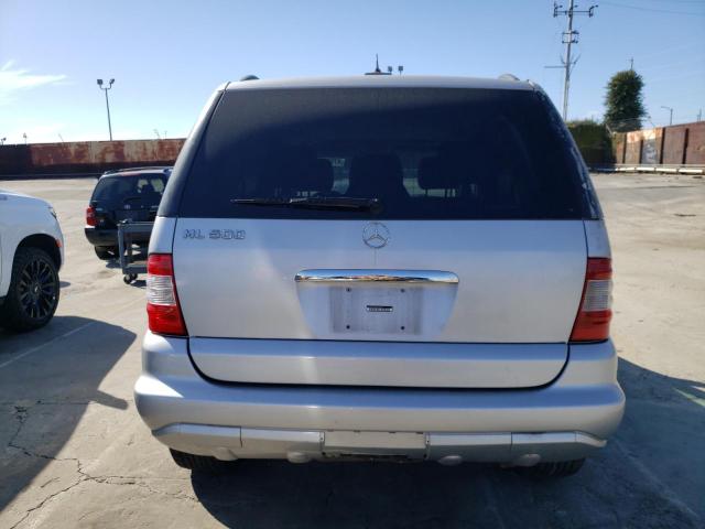 Photo 5 VIN: 4JGAB75E34A463466 - MERCEDES-BENZ M-CLASS 