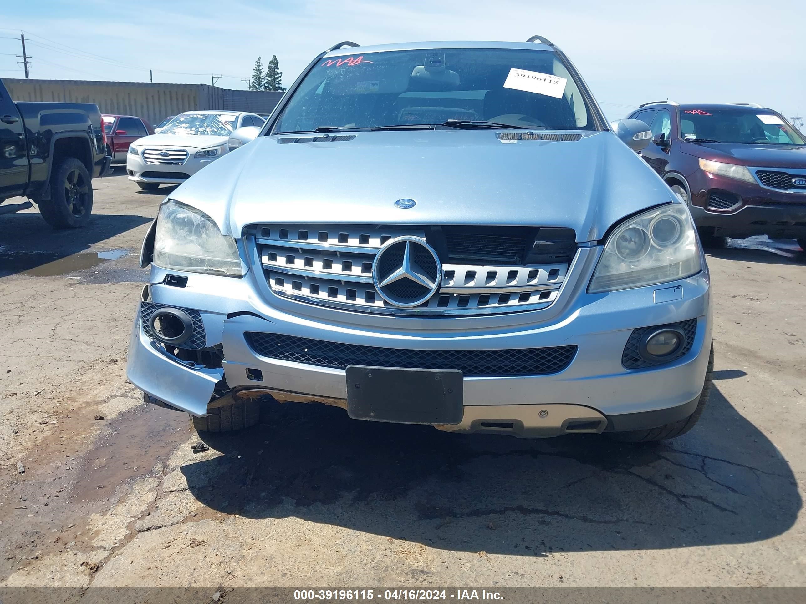 Photo 11 VIN: 4JGBB22E48A316722 - MERCEDES-BENZ M-KLASSE 