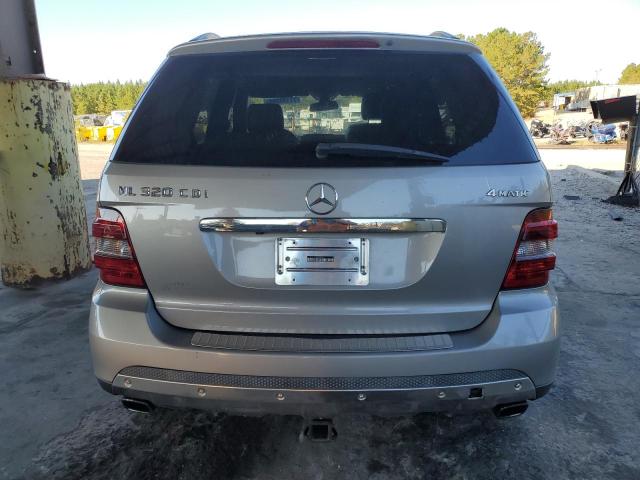 Photo 5 VIN: 4JGBB22EX8A332391 - MERCEDES-BENZ ML 320 CDI 