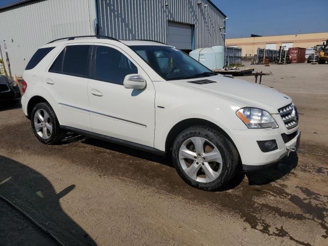 Photo 3 VIN: 4JGBB25E29A527821 - MERCEDES-BENZ ML 