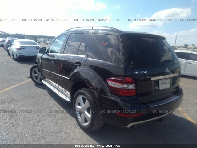 Photo 2 VIN: 4JGBB5GB2BA660122 - MERCEDES-BENZ M-CLASS 