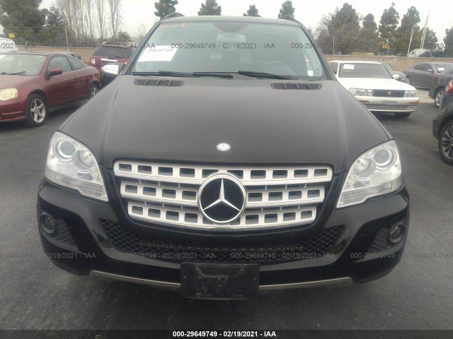 Photo 5 VIN: 4JGBB5GBXAA567881 - MERCEDES-BENZ M-CLASS 