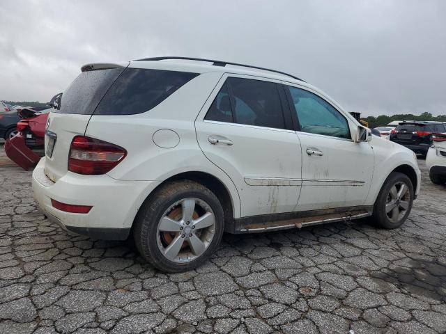 Photo 2 VIN: 4JGBB5GBXBA717215 - MERCEDES-BENZ ML 350 