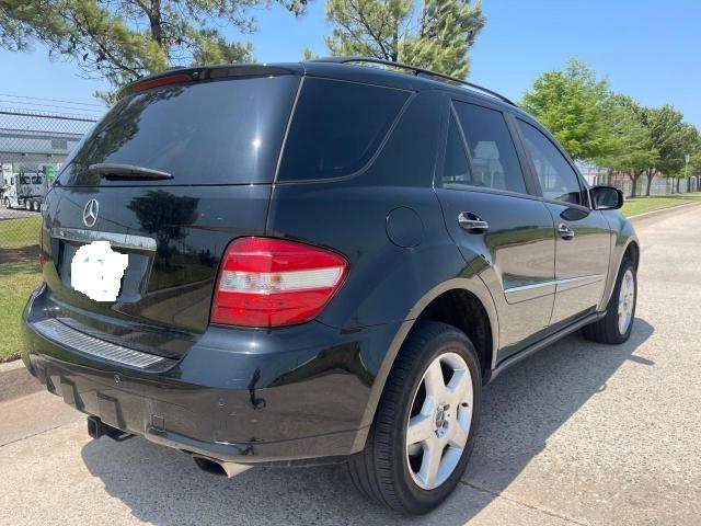 Photo 3 VIN: 4JGBB75E06A033644 - MERCEDES-BENZ ML 500 