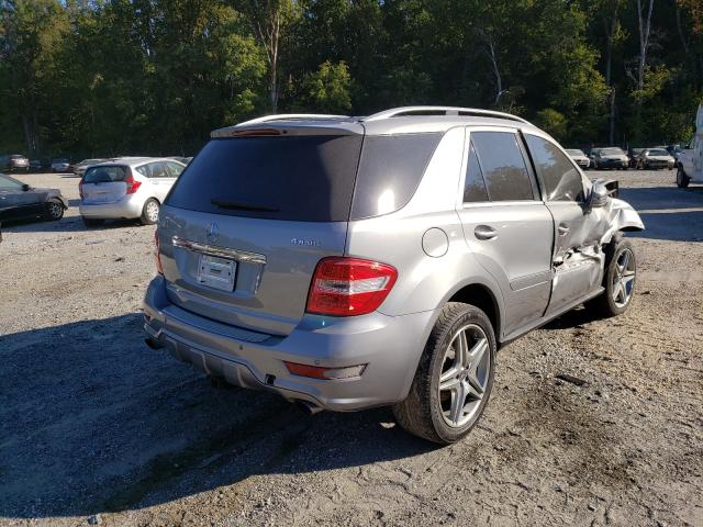 Photo 3 VIN: 4JGBB7CB3BA695172 - MERCEDES-BENZ ML 550 4MA 