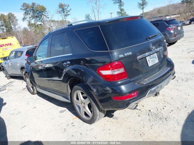 Photo 2 VIN: 4JGBB7CB6AA600358 - MERCEDES-BENZ ML 550 