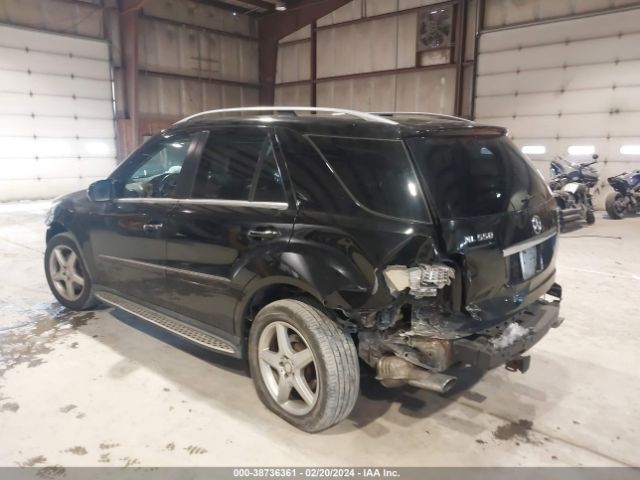 Photo 2 VIN: 4JGBB7CB9AA604209 - MERCEDES-BENZ ML 550 