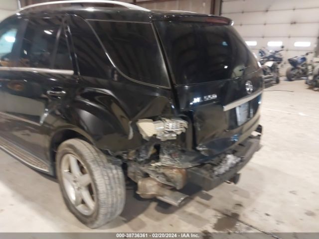 Photo 5 VIN: 4JGBB7CB9AA604209 - MERCEDES-BENZ ML 550 