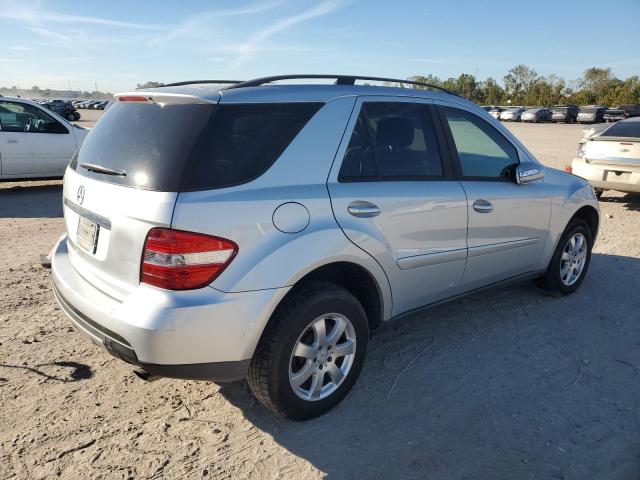 Photo 2 VIN: 4JGBB86E06A072223 - MERCEDES-BENZ ML 350 