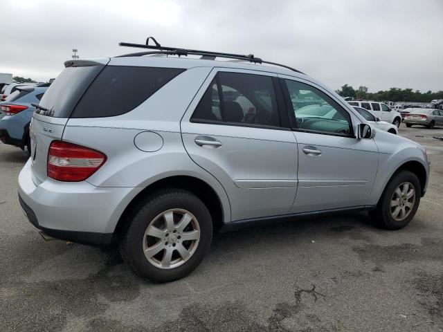 Photo 2 VIN: 4JGBB86E17A152454 - MERCEDES-BENZ ML 350 