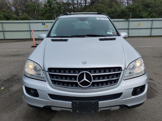 Photo 4 VIN: 4JGBB86E17A152454 - MERCEDES-BENZ ML 350 