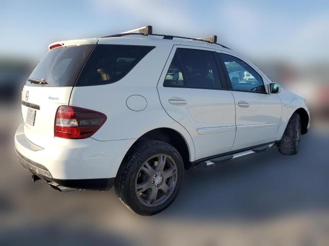 Photo 2 VIN: 4JGBB86E38A361857 - MERCEDES-BENZ M-CLASS 