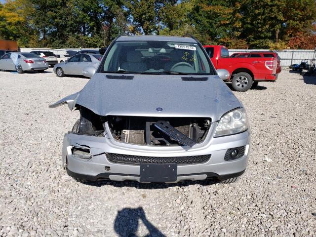 Photo 4 VIN: 4JGBB86E47A284947 - MERCEDES-BENZ ML 350 