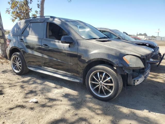 Photo 3 VIN: 4JGBB86E49A528597 - MERCEDES-BENZ ML 350 