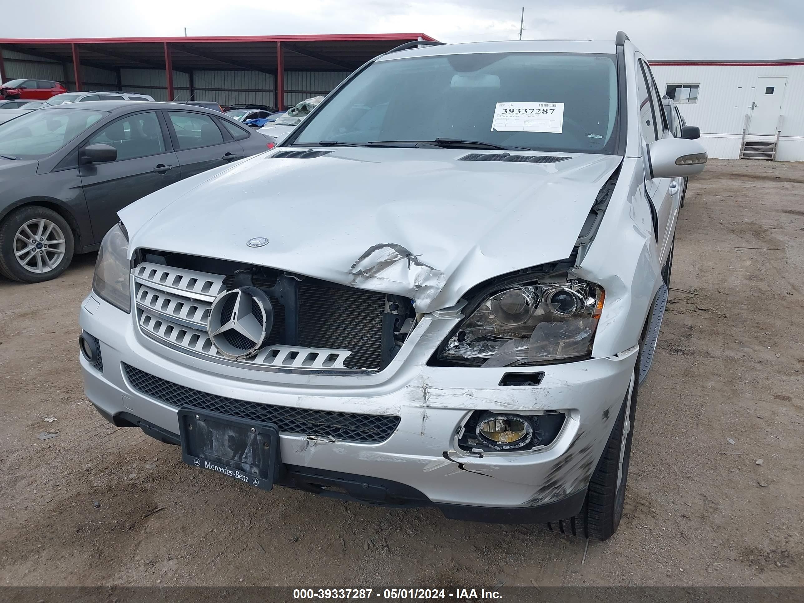 Photo 5 VIN: 4JGBB86E58A409939 - MERCEDES-BENZ NULL 