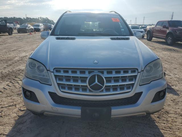 Photo 4 VIN: 4JGBB86E69A528147 - MERCEDES-BENZ ML 350 