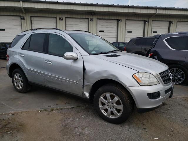 Photo 3 VIN: 4JGBB86E76A093165 - MERCEDES-BENZ ML 350 