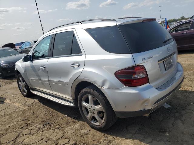 Photo 1 VIN: 4JGBB86E77A249562 - MERCEDES-BENZ ML 350 