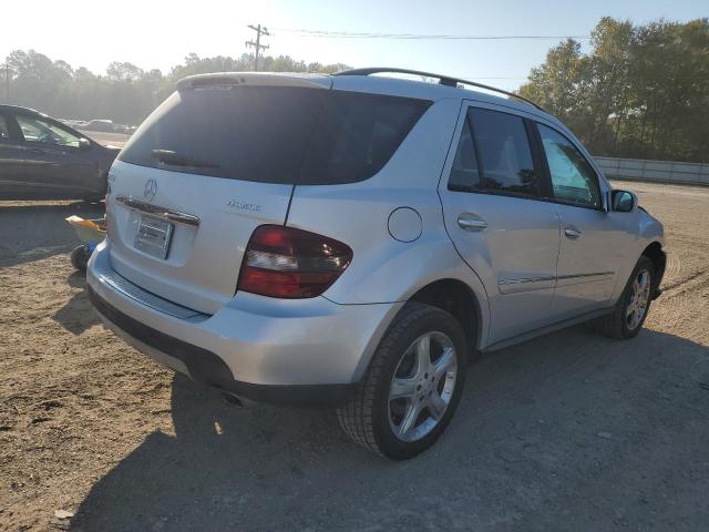 Photo 2 VIN: 4JGBB86E78A381688 - MERCEDES-BENZ ML 350 