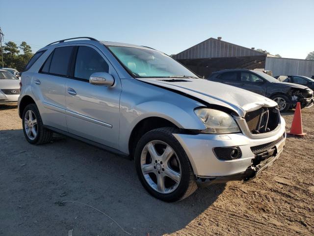 Photo 3 VIN: 4JGBB86E78A381688 - MERCEDES-BENZ ML 350 