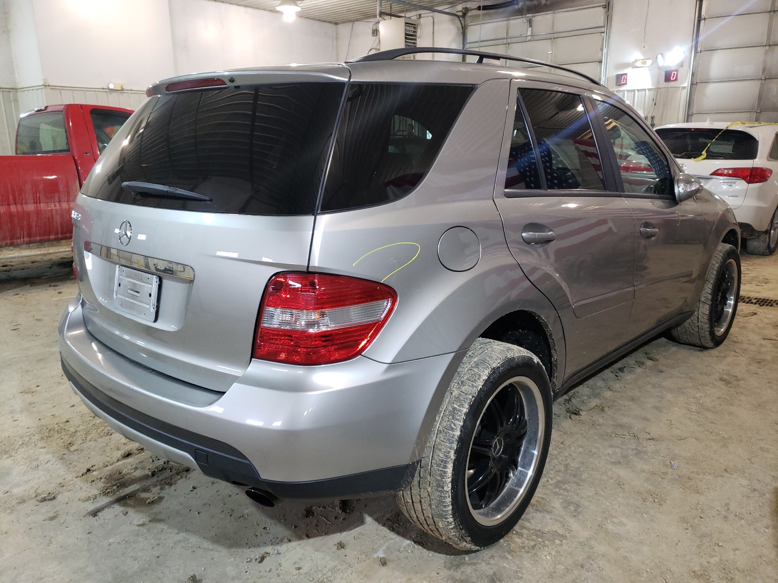 Photo 3 VIN: 4JGBB86E96A009735 - MERCEDES-BENZ ML 350 