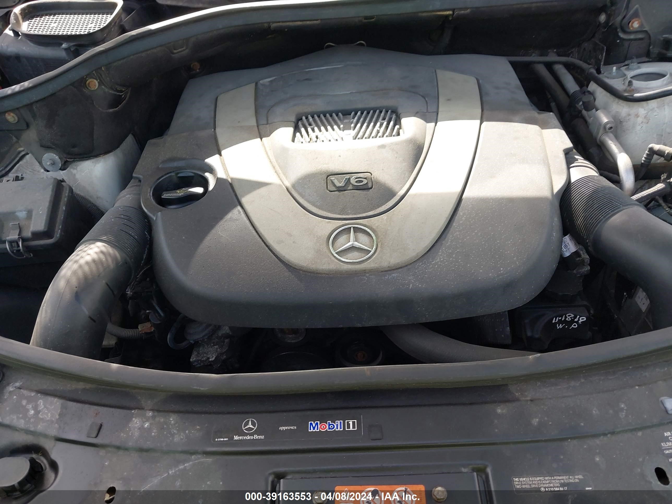 Photo 9 VIN: 4JGBB86E98A355481 - MERCEDES-BENZ NULL 