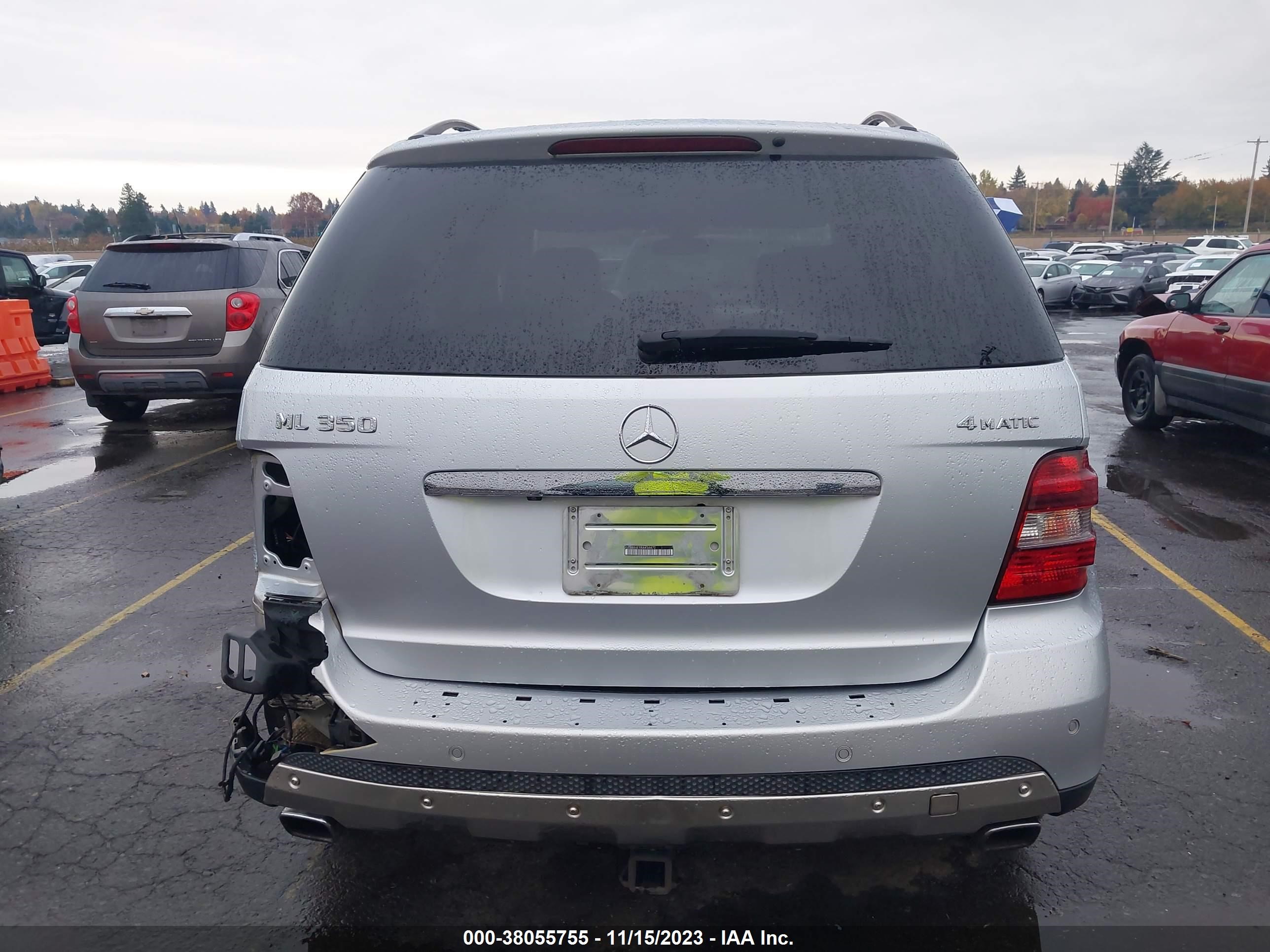 Photo 16 VIN: 4JGBB86E98A434472 - MERCEDES-BENZ NULL 