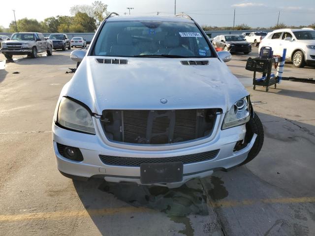 Photo 4 VIN: 4JGBB86EX8A330590 - MERCEDES-BENZ ML 350 