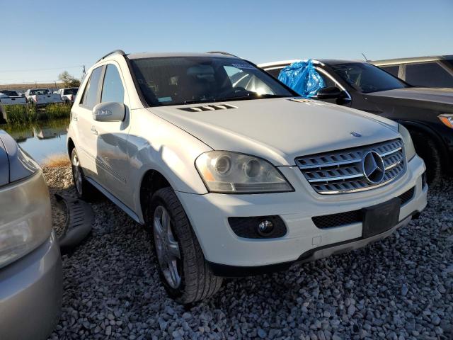 Photo 3 VIN: 4JGBB86EX8A406762 - MERCEDES-BENZ ML 350 