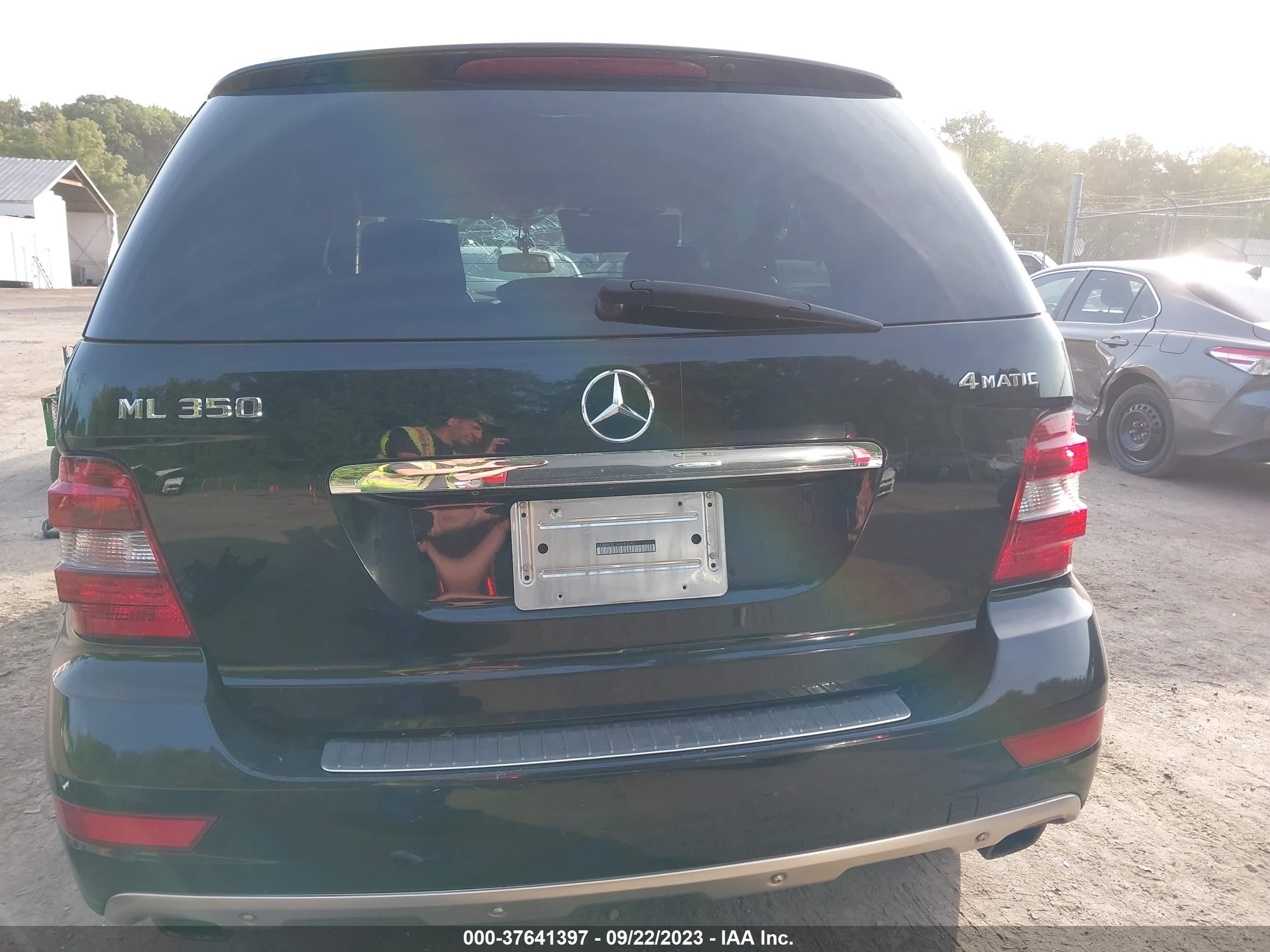 Photo 14 VIN: 4JGBB8GB1AA560240 - MERCEDES-BENZ M-KLASSE 