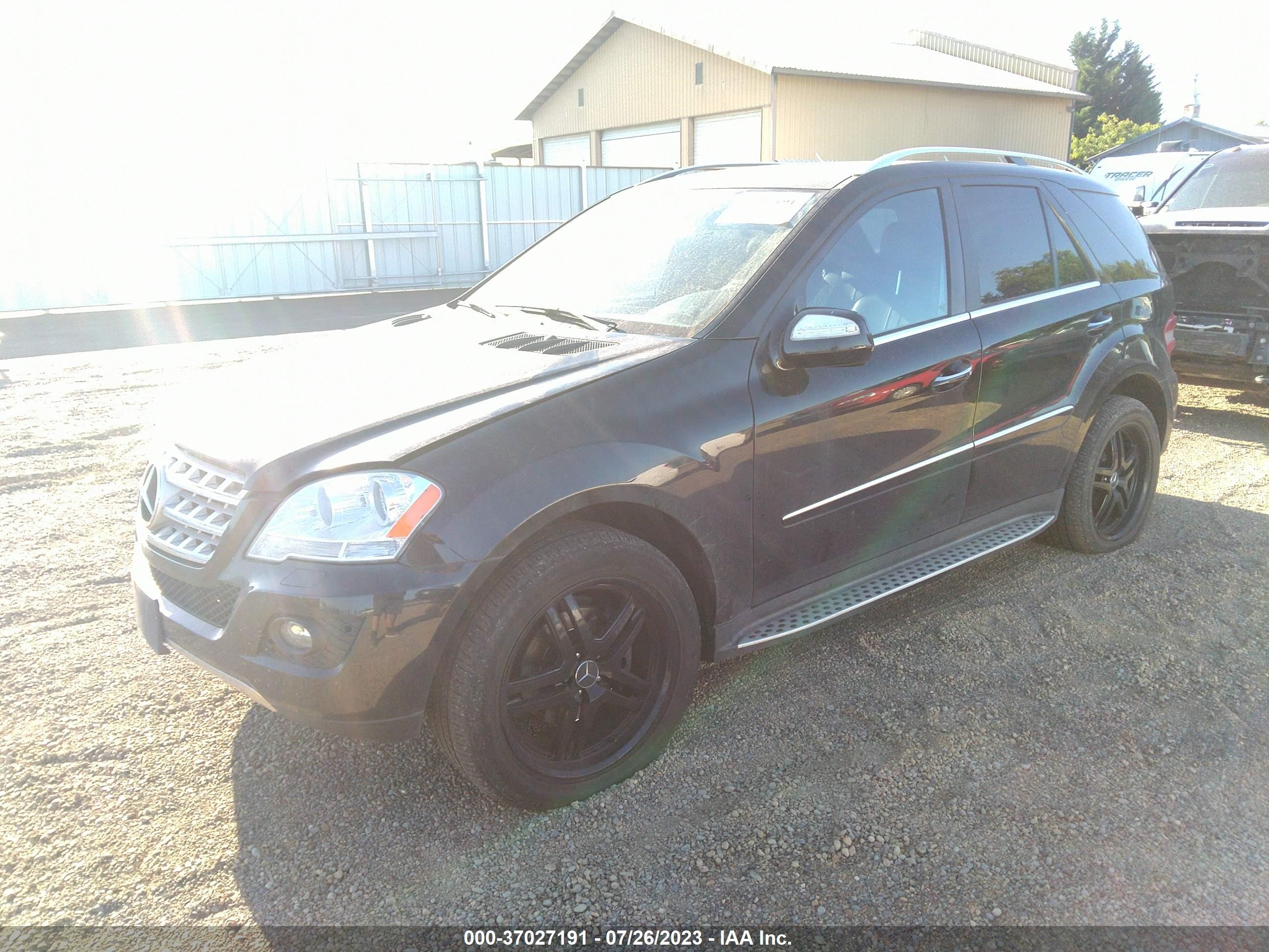 Photo 1 VIN: 4JGBB8GB5AA534501 - MERCEDES-BENZ M-KLASSE 