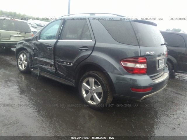 Photo 2 VIN: 4JGBB8GB8AA550210 - MERCEDES-BENZ M-CLASS 