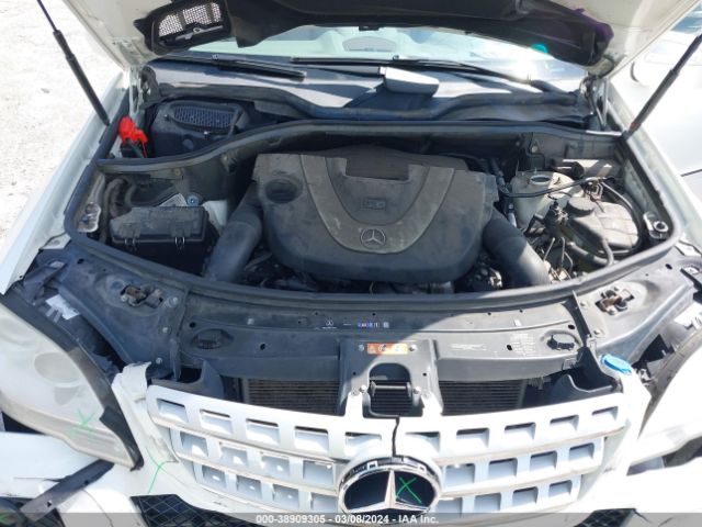 Photo 9 VIN: 4JGBB8GB9AA587346 - MERCEDES-BENZ ML 350 