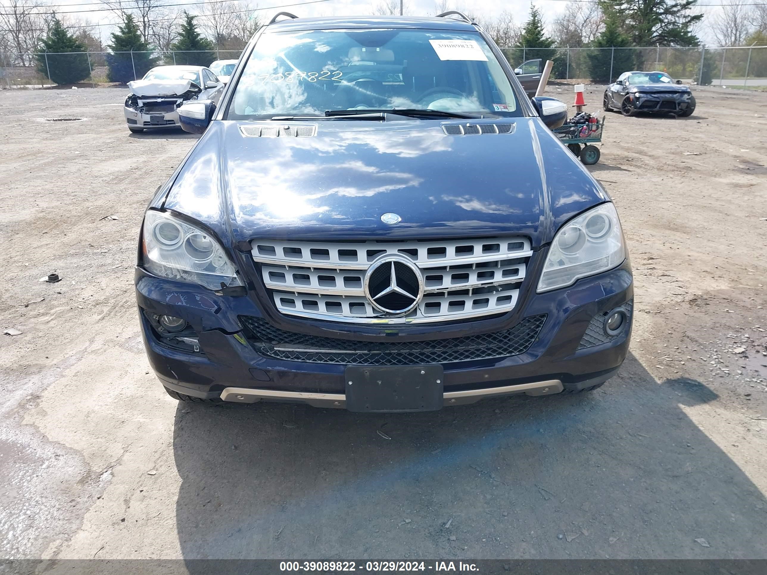 Photo 11 VIN: 4JGBB8GB9AA595060 - MERCEDES-BENZ NULL 