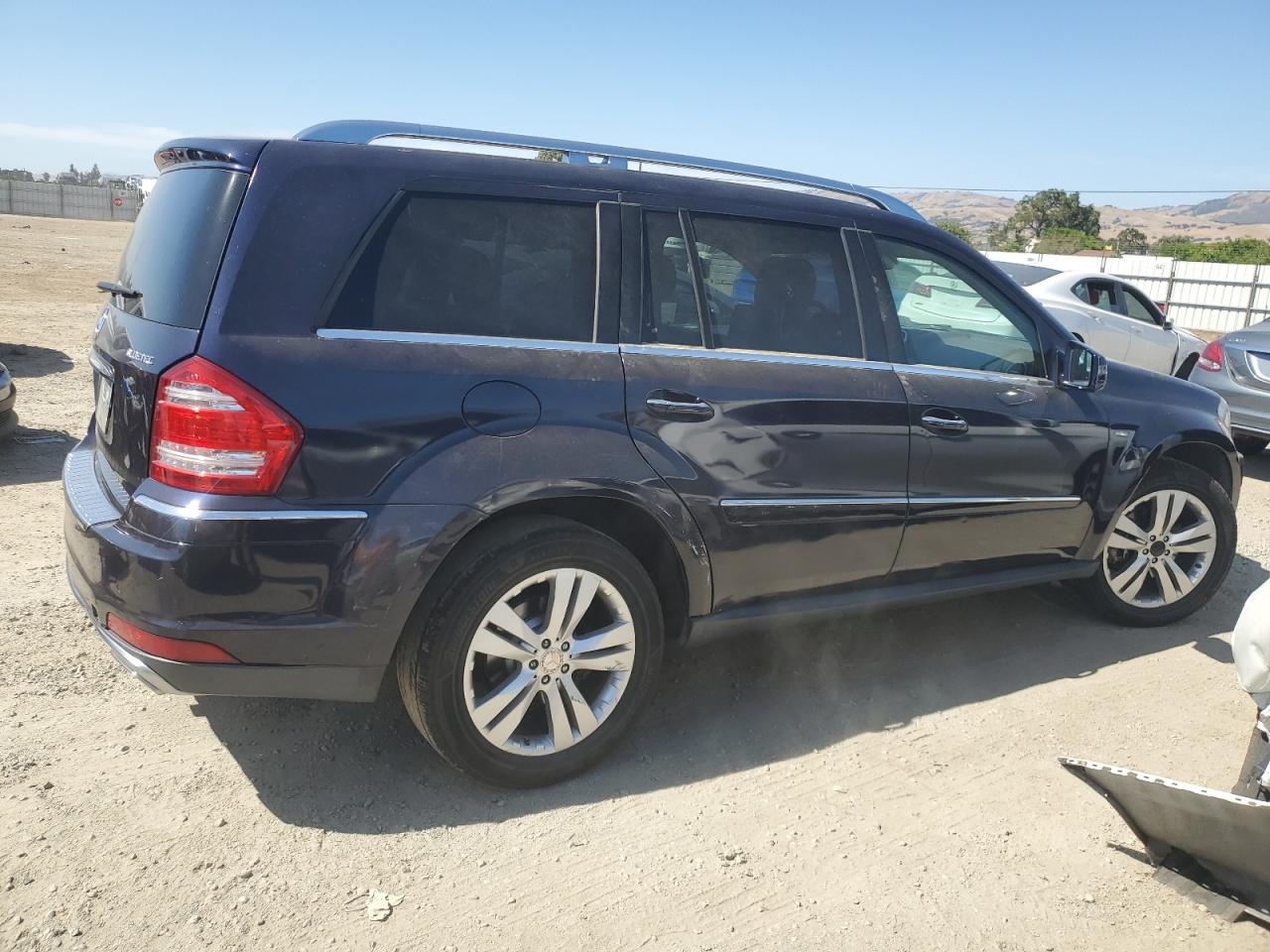 Photo 2 VIN: 4JGBF2FE1CA783071 - MERCEDES-BENZ GL-KLASSE 