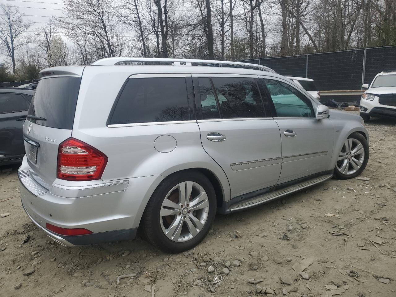 Photo 2 VIN: 4JGBF2FE4CA779130 - MERCEDES-BENZ GL-KLASSE 