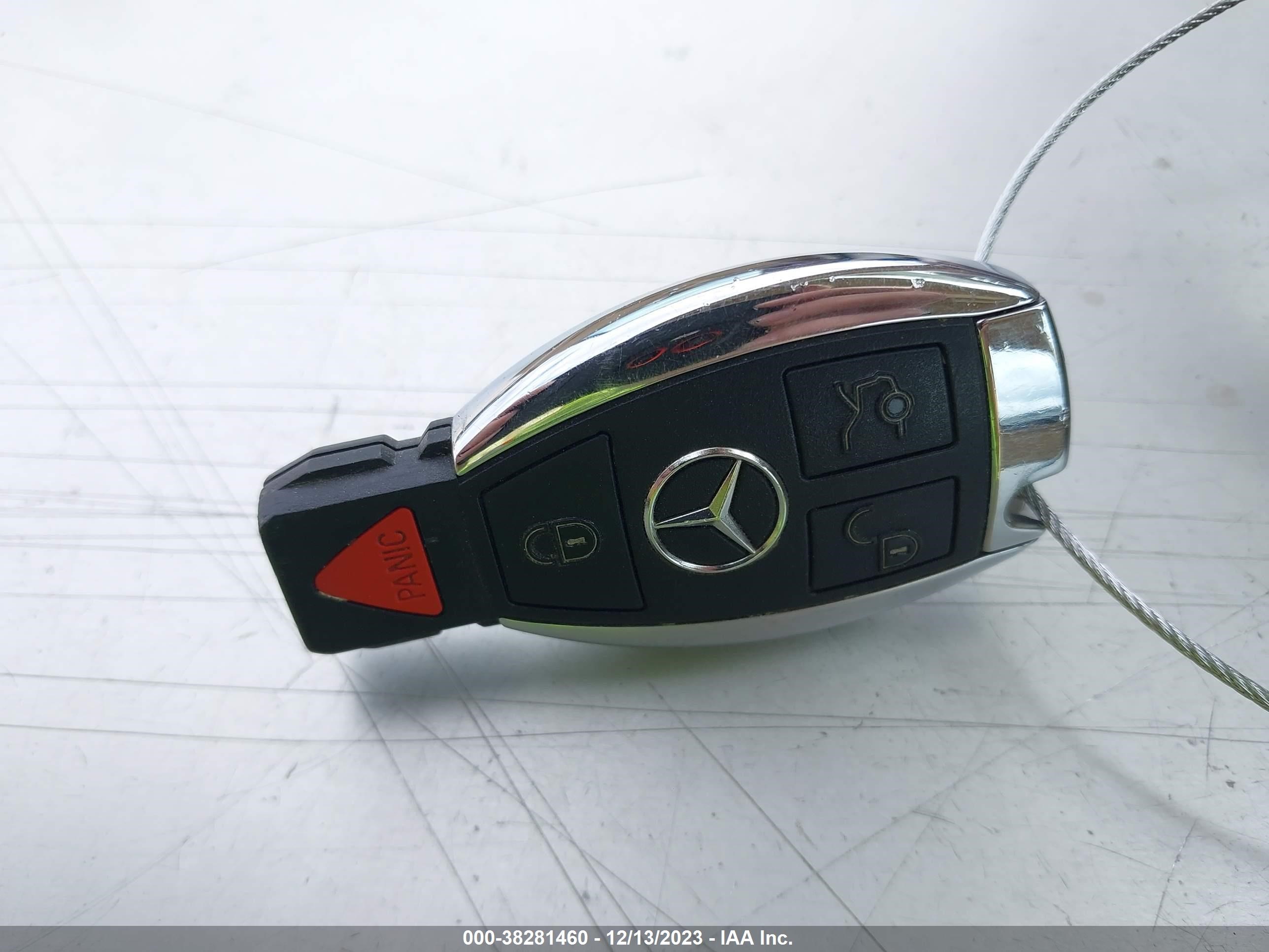 Photo 10 VIN: 4JGBF2FE8CA772648 - MERCEDES-BENZ GL 350 