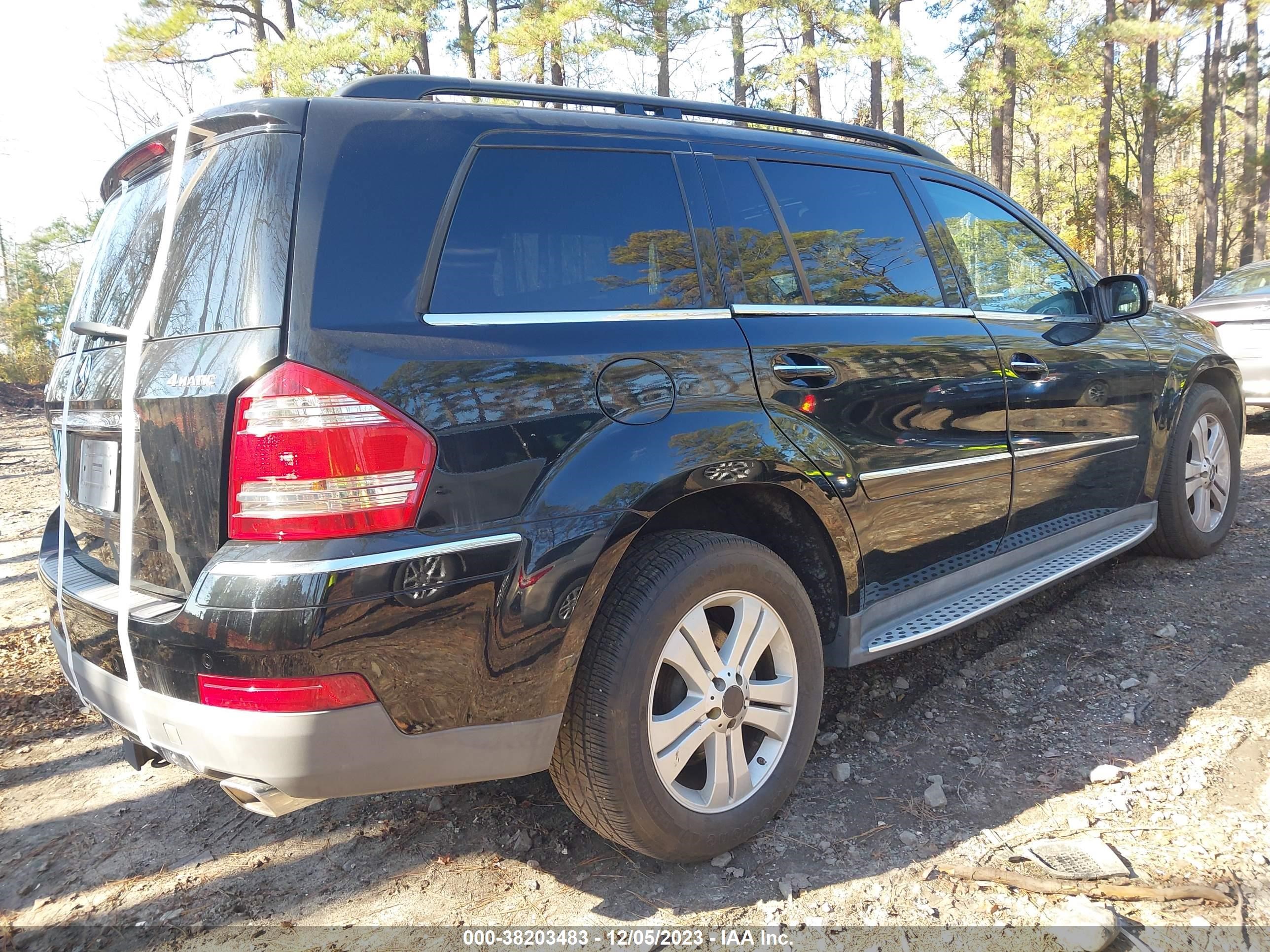 Photo 3 VIN: 4JGBF71E08A382672 - MERCEDES-BENZ GL-KLASSE 