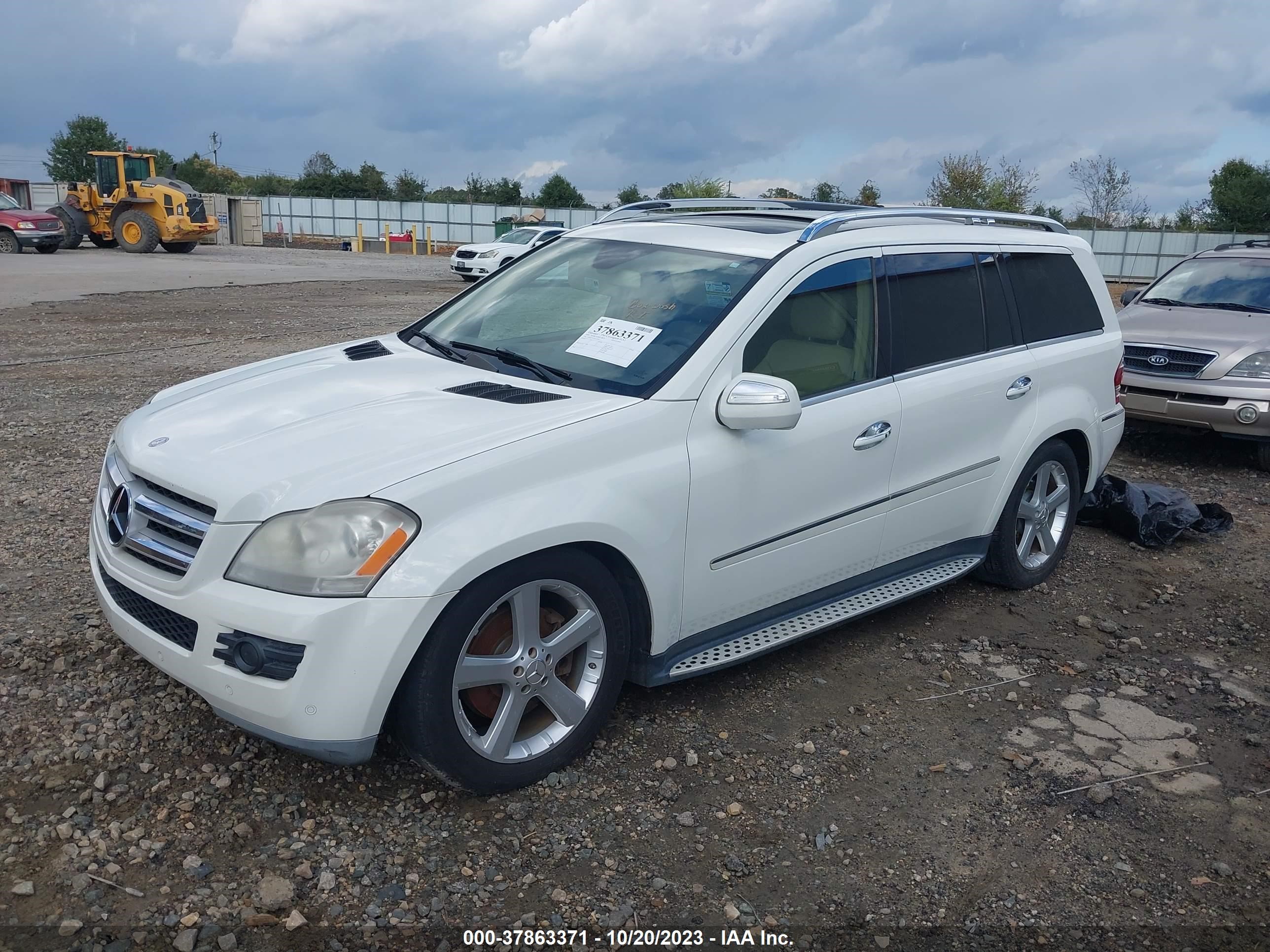 Photo 1 VIN: 4JGBF71E39A515359 - MERCEDES-BENZ GL-KLASSE 