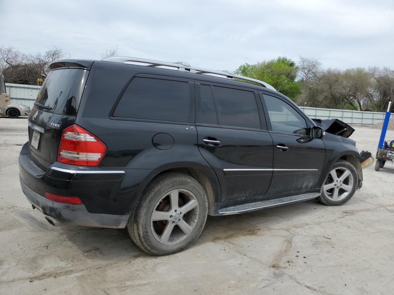 Photo 2 VIN: 4JGBF71E57A121357 - MERCEDES-BENZ GL-KLASSE 