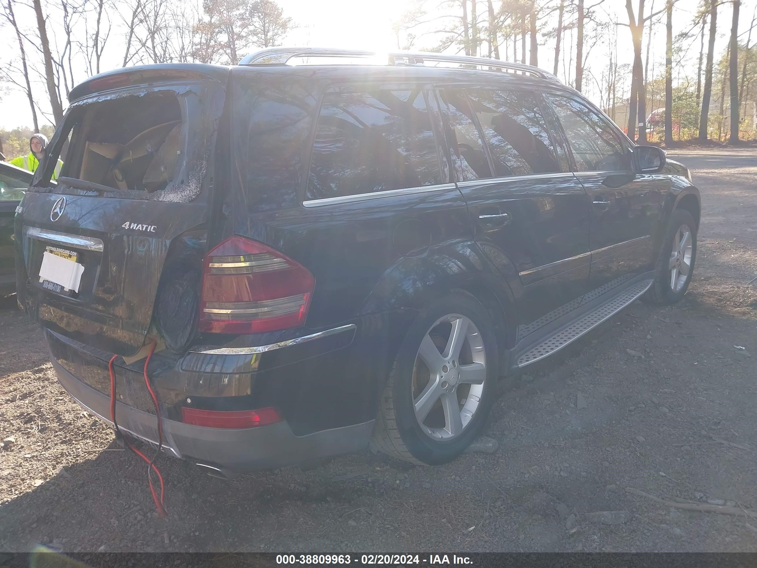 Photo 3 VIN: 4JGBF71E69A521866 - MERCEDES-BENZ NULL 