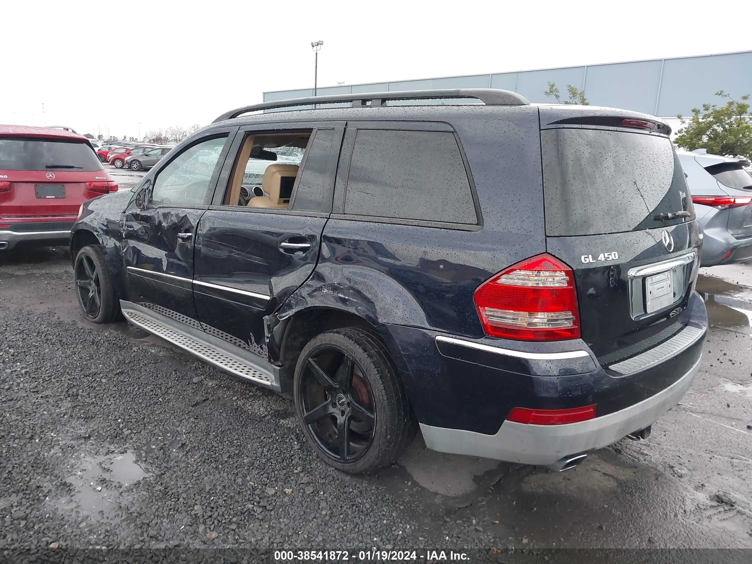 Photo 2 VIN: 4JGBF71EX8A378435 - MERCEDES-BENZ GL-KLASSE 